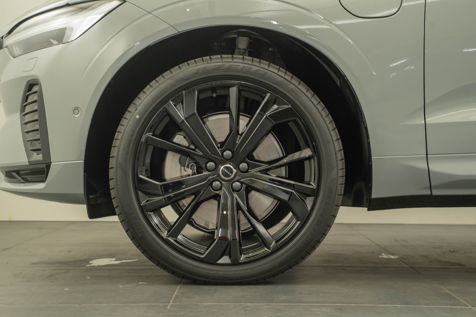 VOLVO XC60 2.0 T6 TE Black Edition eAWD