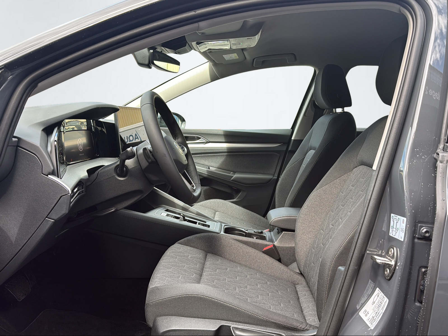 VW Golf VIII Variant 1.5 eTSI Life DSG