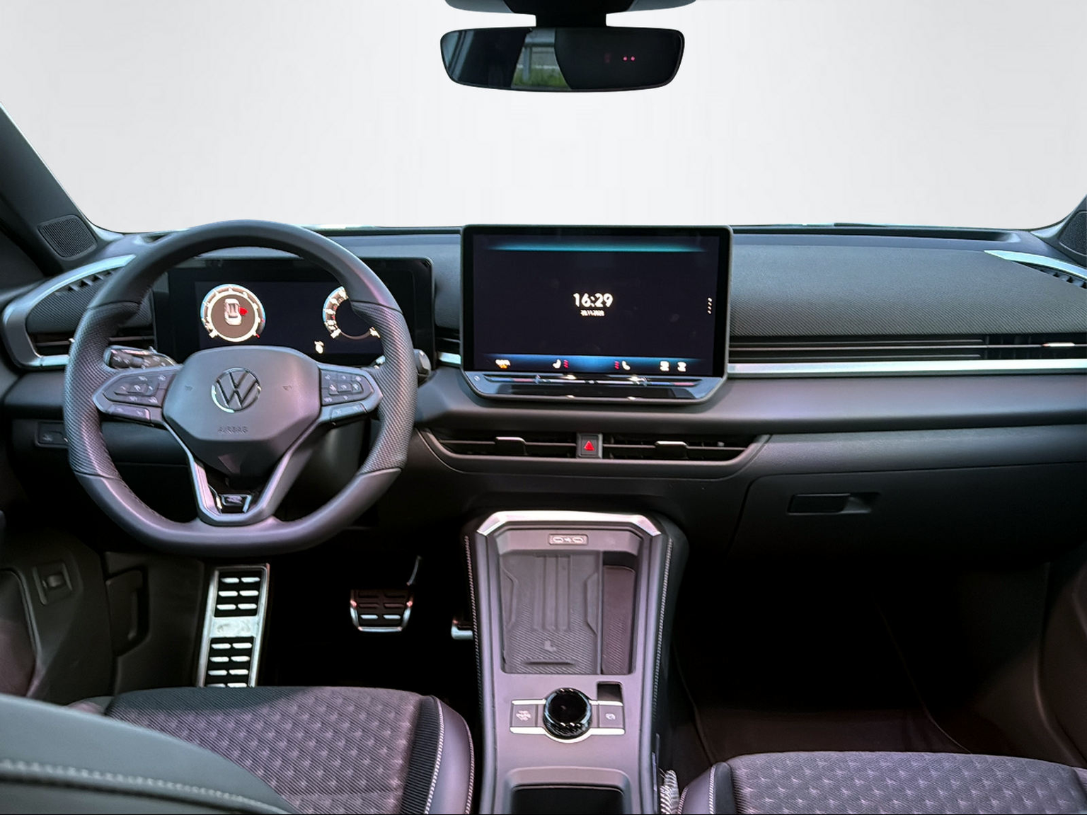 VW T-Roc 1.5 eTSI R-Line DSG