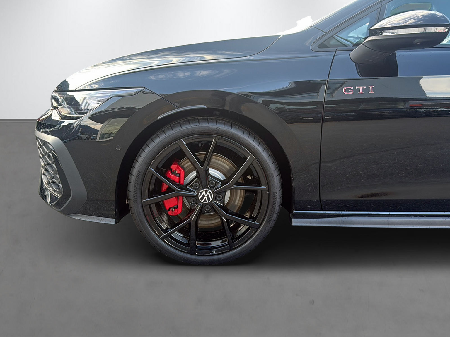 VW Golf VIII 2.0 TSI GTI DSG