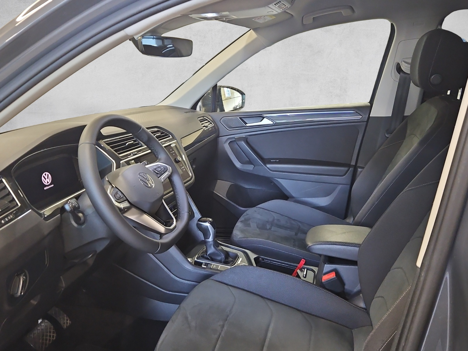 VW Tiguan 2.0 TDI SCR Elegance 4Motion DSG