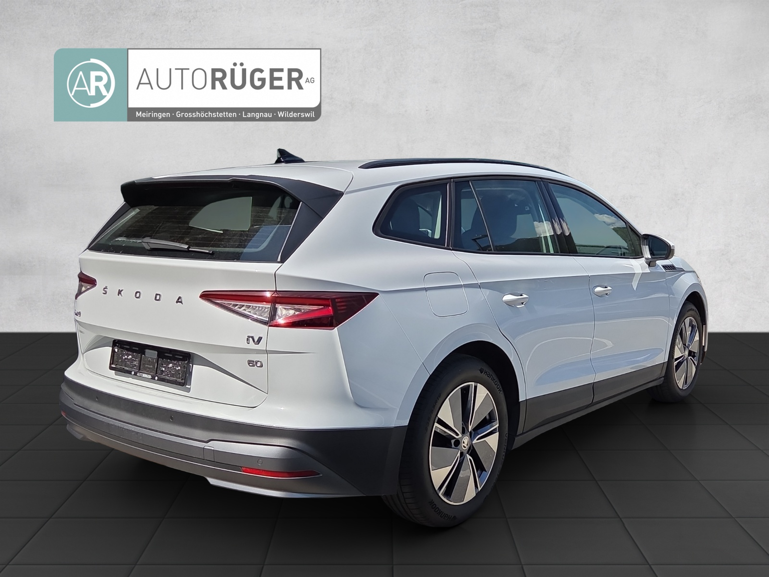 SKODA Enyaq iV 60 // gepflegtes Fahrzeug 8-fach bereift, im Kundenauftrag zu verkaufen