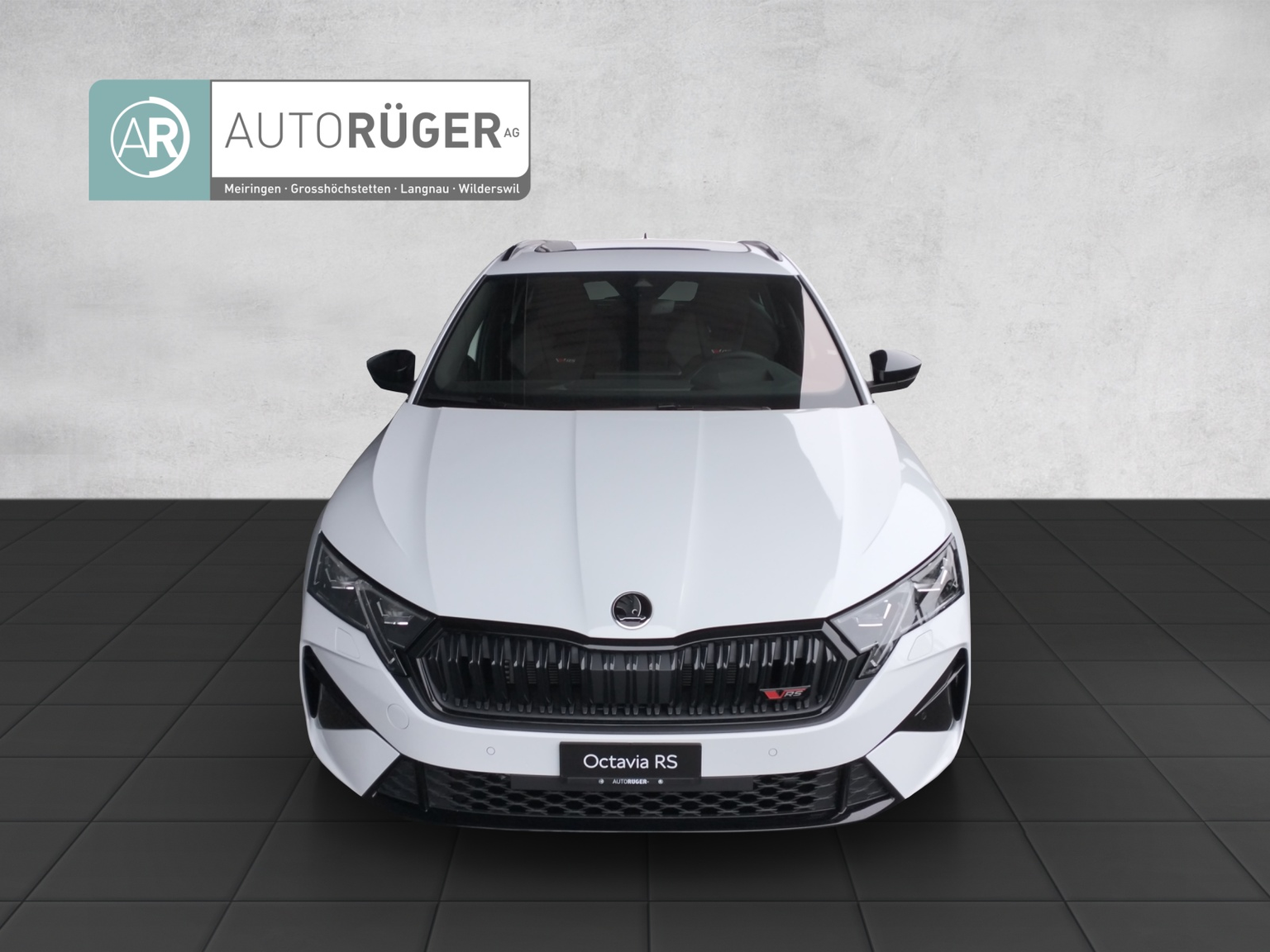 SKODA Octavia Combi 2.0 TSI DSG RS