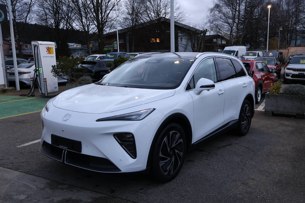 MG S6 EV 77 kWh Luxury 4WD