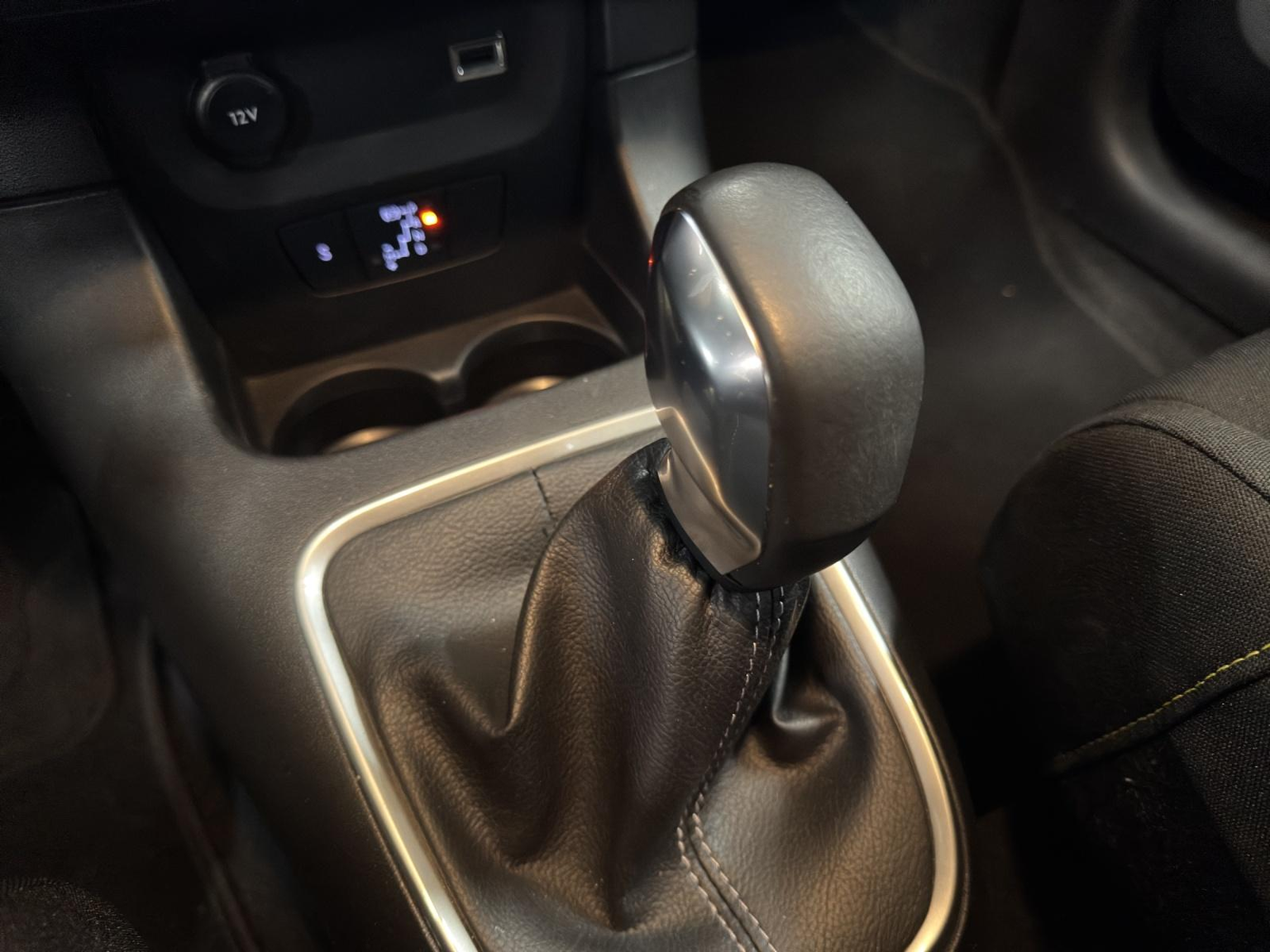 CITROEN C3 1.2 PureTech Shine