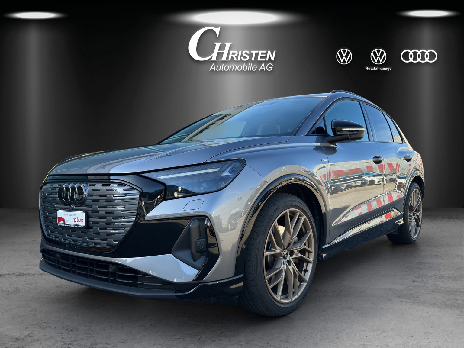 AUDI Q4 e-tron 50 quattro