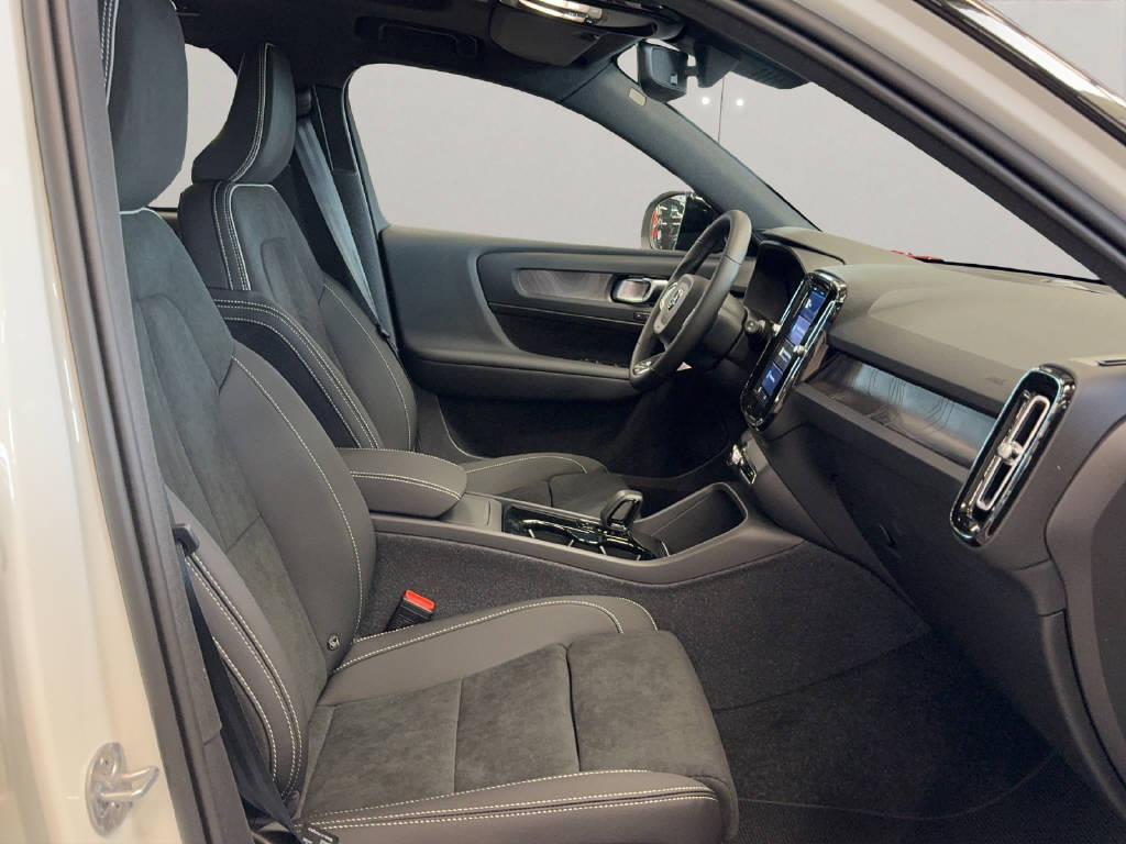 VOLVO XC40 E80 Twin Ultimate AWD