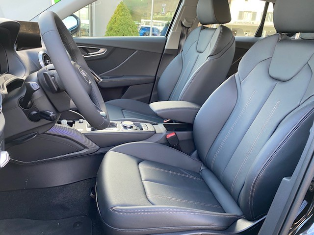 AUDI Q2 35 TFSI Design S-tronic
