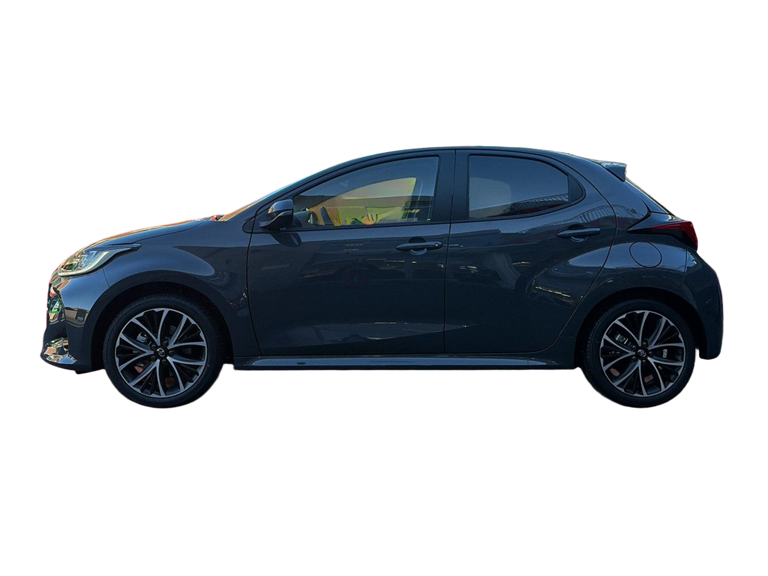 TOYOTA Yaris 1.5 VVT-i HSD Trend
