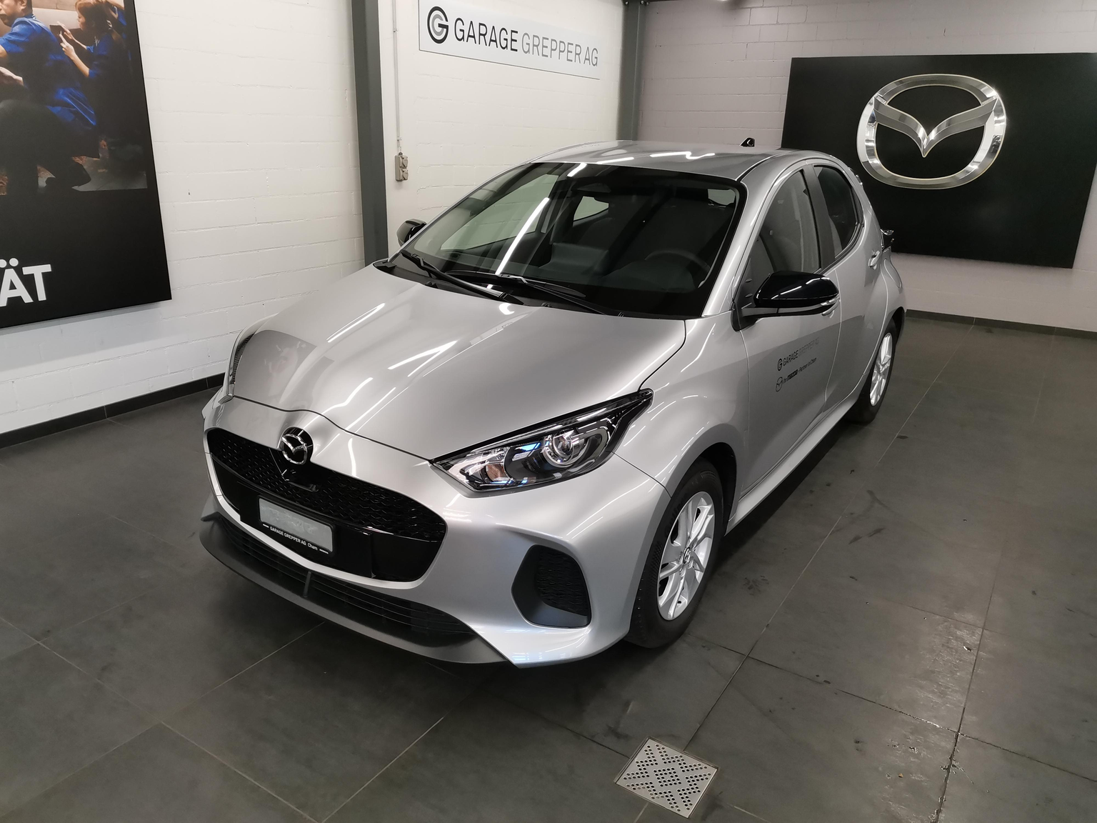 MAZDA 2 1.5 Hybrid Centre-Line