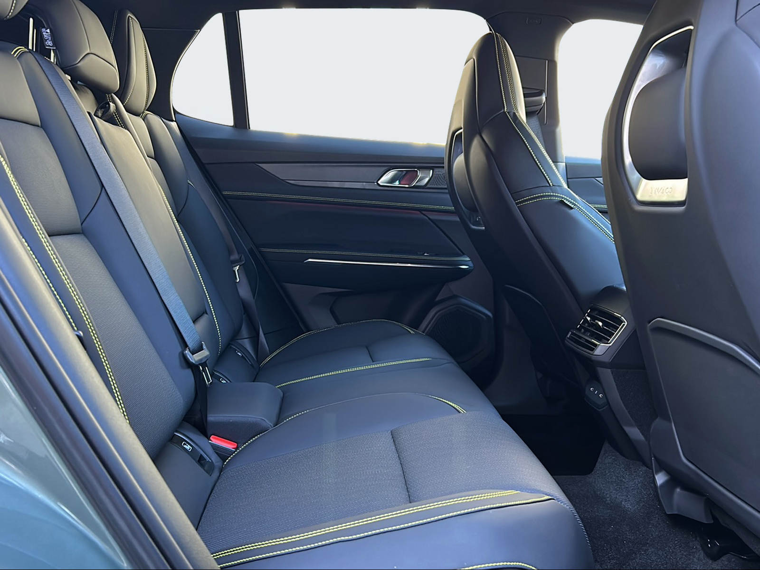 LYNK & CO 01 1.5 PHEV More