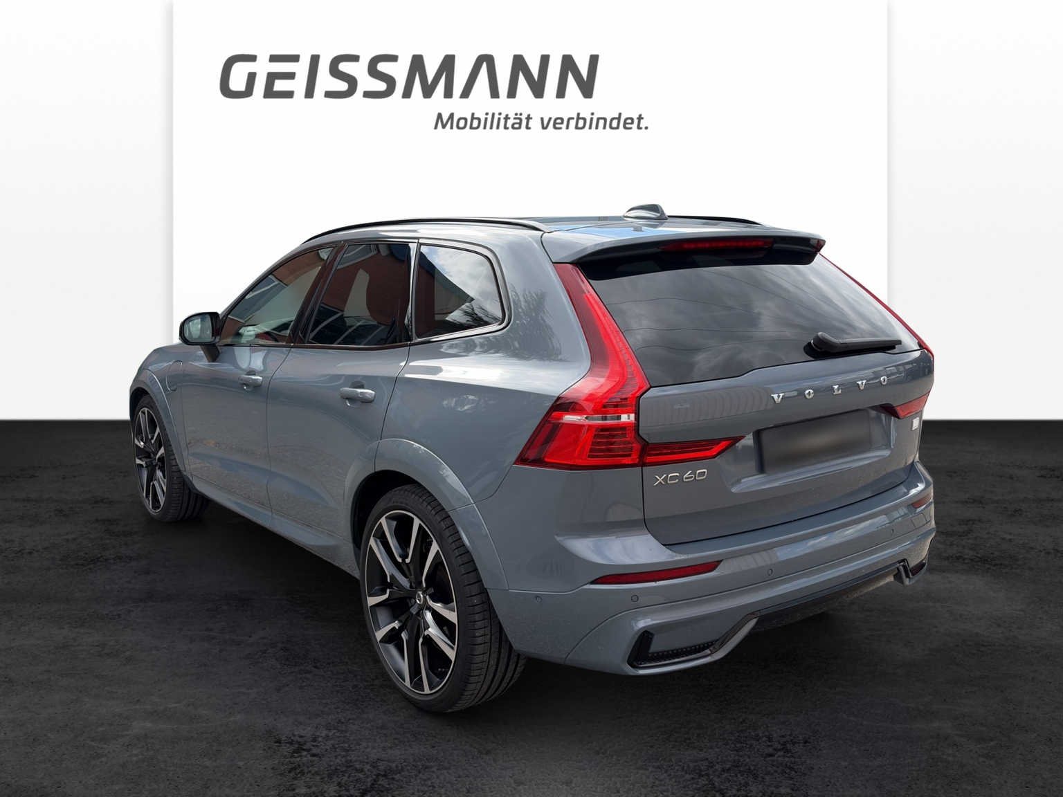 VOLVO XC60 2.0 T8 TE Ultimate Dark eAWD