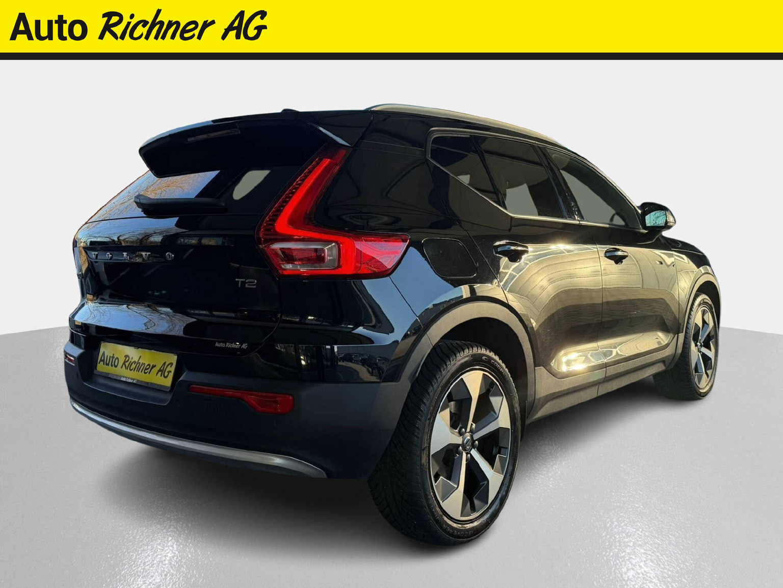 VOLVO XC40 1.5 T2 XCITE
