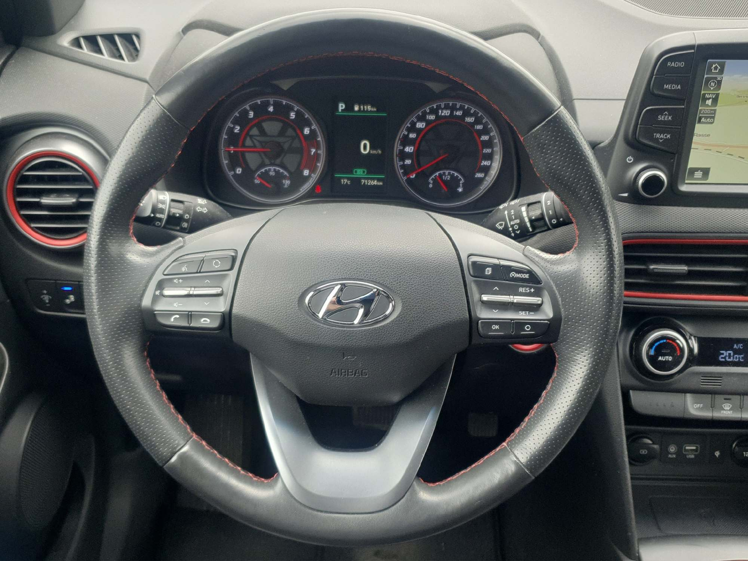 HYUNDAI Kona Iron Man Edition 4x4 1.6 T-GDi Auto. Crochet