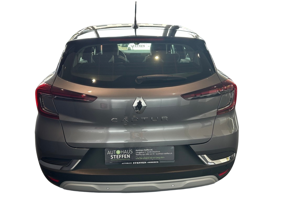 RENAULT Captur 1.3 TCe EDC Intens EDC