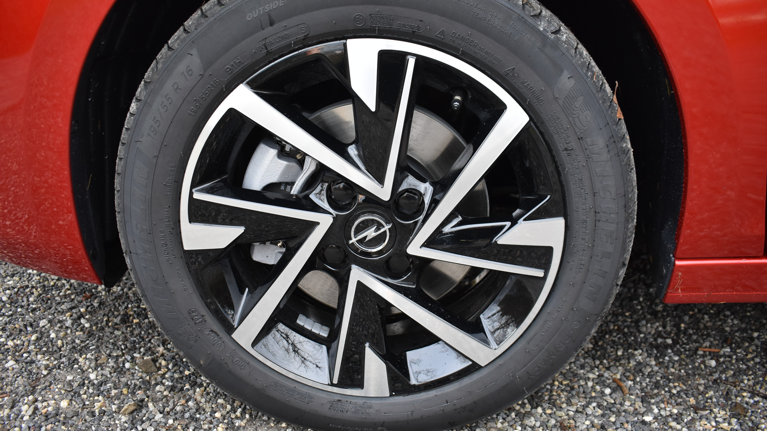 OPEL Corsa 1.2 MHEV Sporthilfe