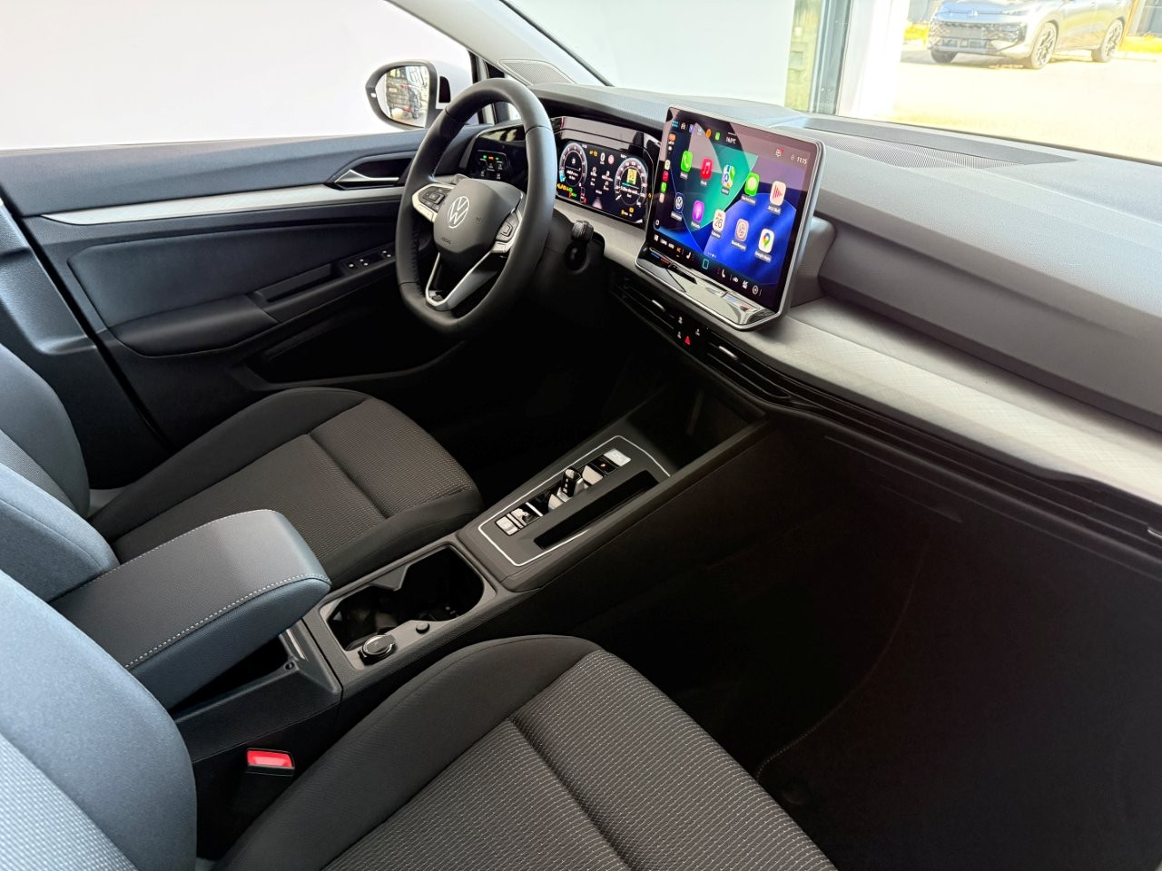 VW Golf 1.5 e TSI mHEV Basis DSG