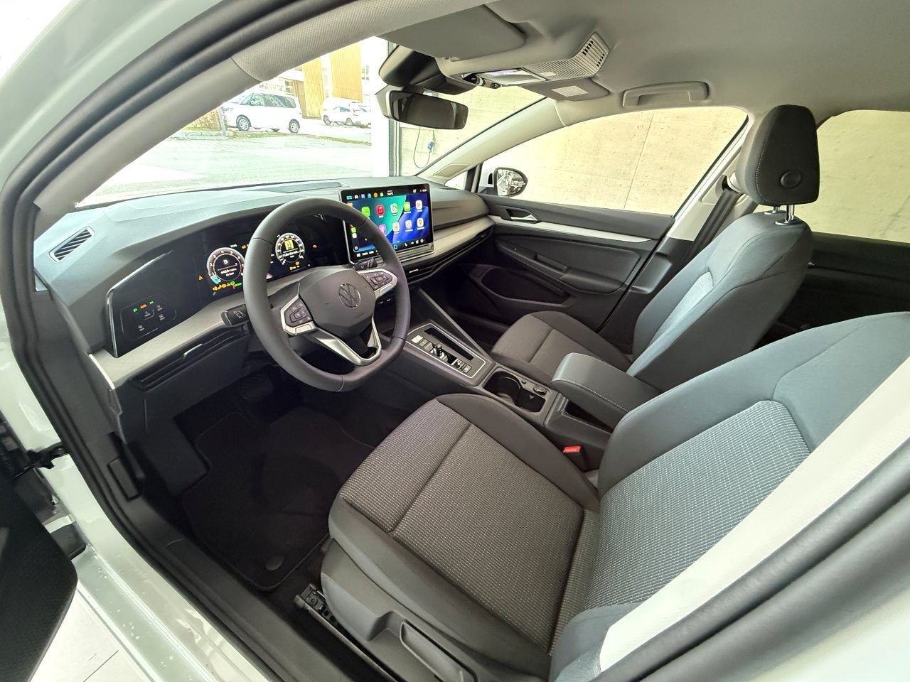 VW Golf 1.5 e TSI mHEV Basis DSG