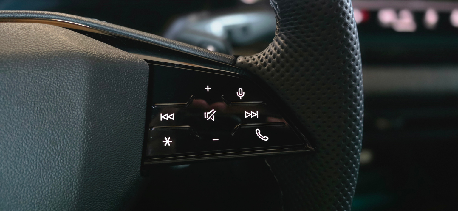 AUDI A5 Limousine TFSI S tronic S Line *Spurhalteassistent/Abstandsregler*Ambientelicht*CarPlay/AndroidAuto*Rückfahrkamera*