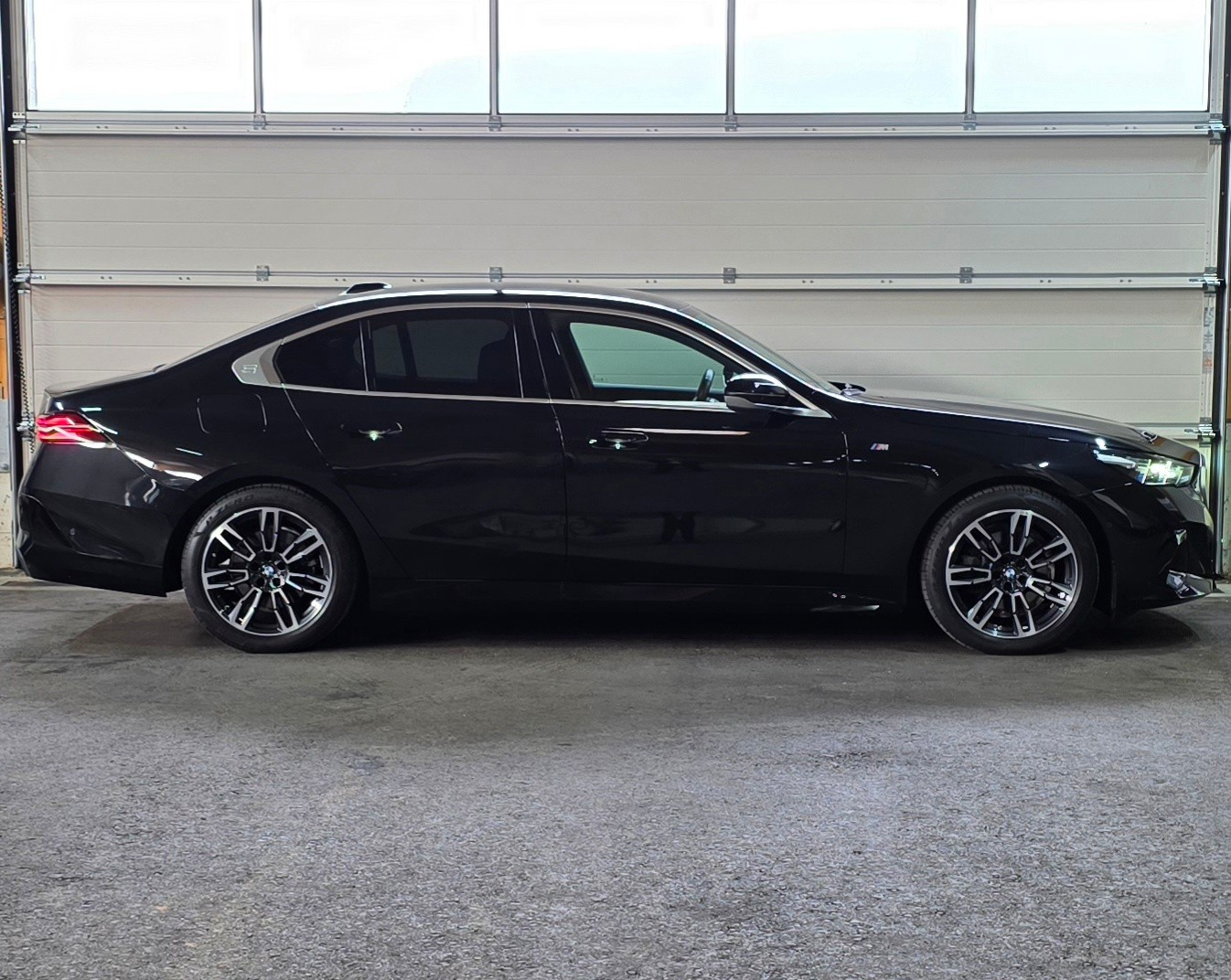 BMW 520d 48V M Sport Steptronic *Abstandsregler*CarPlay/AndroidAuto*Elektrische- Sitzheizung*Rückfahrkamera*