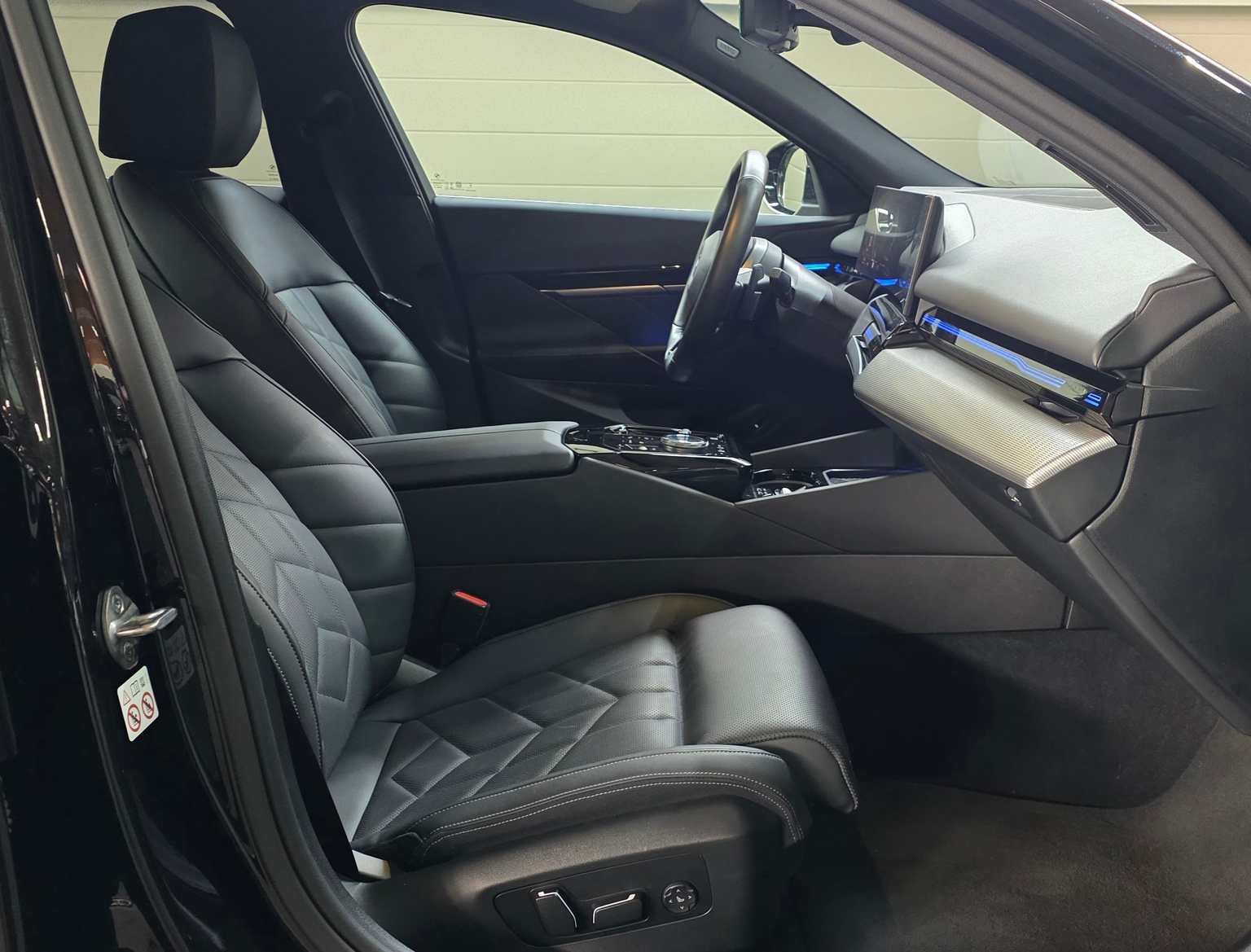 BMW 520d 48V M Sport Steptronic *Abstandsregler*CarPlay/AndroidAuto*Elektrische- Sitzheizung*Rückfahrkamera*