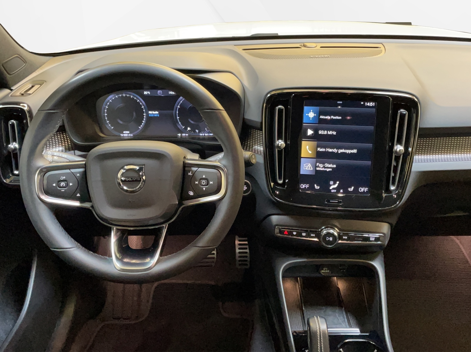 VOLVO XC40 2.0 B5 MH R-Design AWD