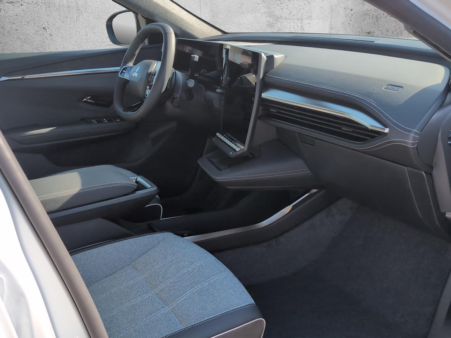 MITSUBISHI Eclipse Cross BEV Intense+ Plus 87kWh