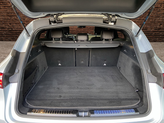 MERCEDES-BENZ EQC 400 AMG Line 4Matic