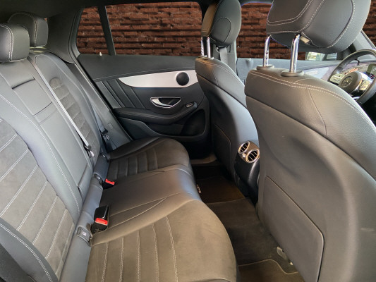 MERCEDES-BENZ EQC 400 AMG Line 4Matic