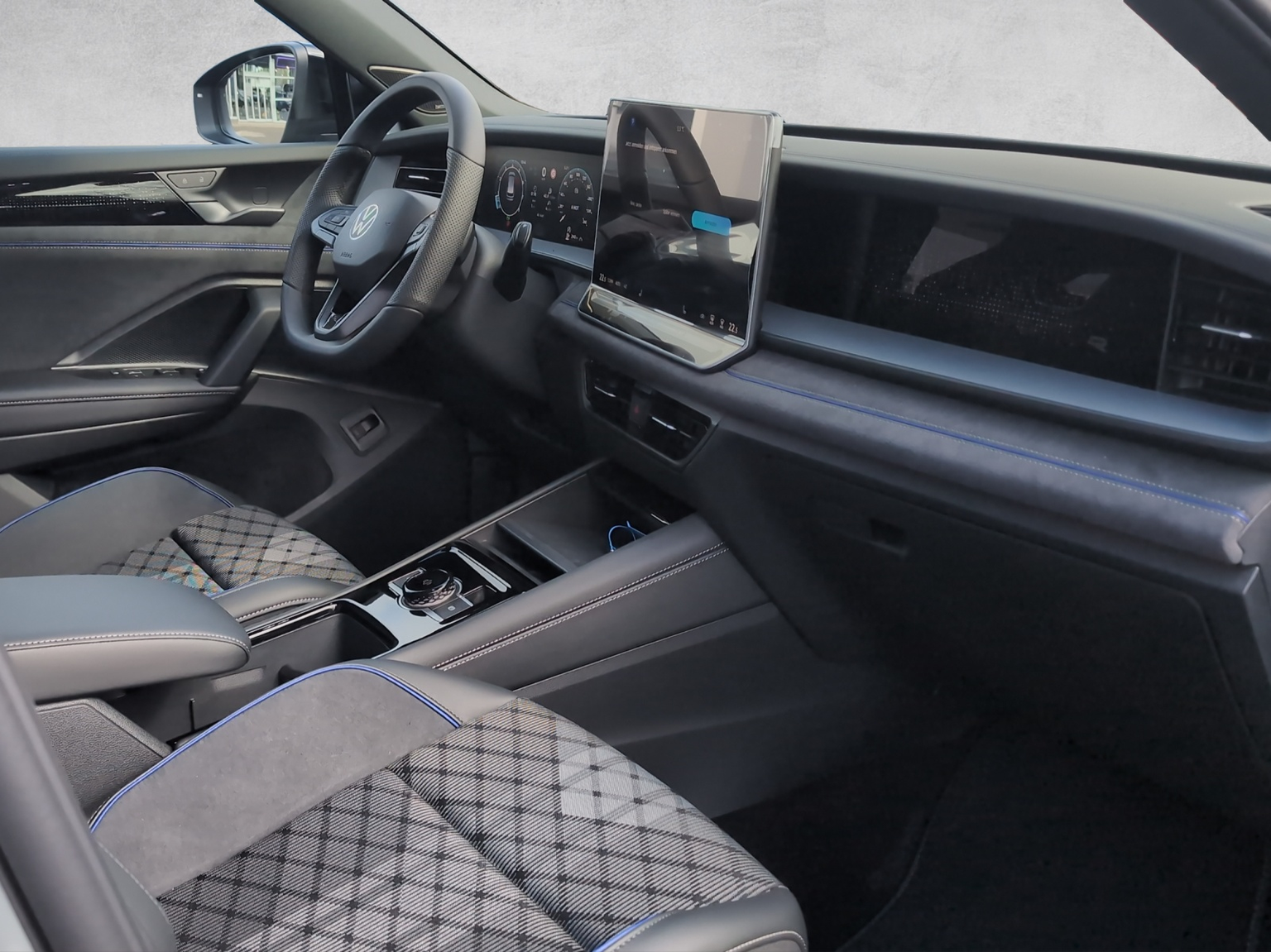 VW Tayron 2.0 TSI R-Line DSG 4Motion