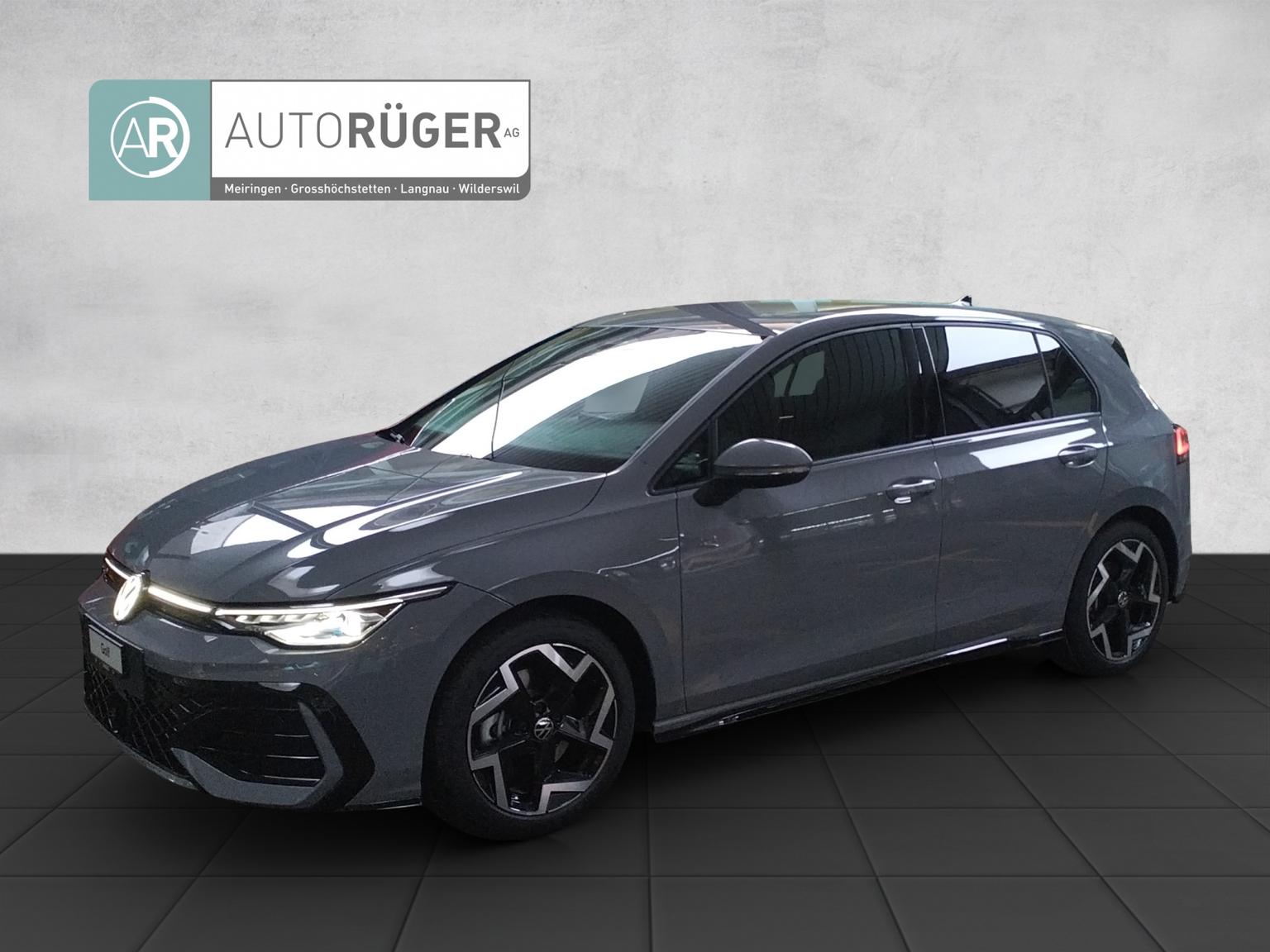 VW Golf 2.0 TSI R-Line DSG 4 Motion