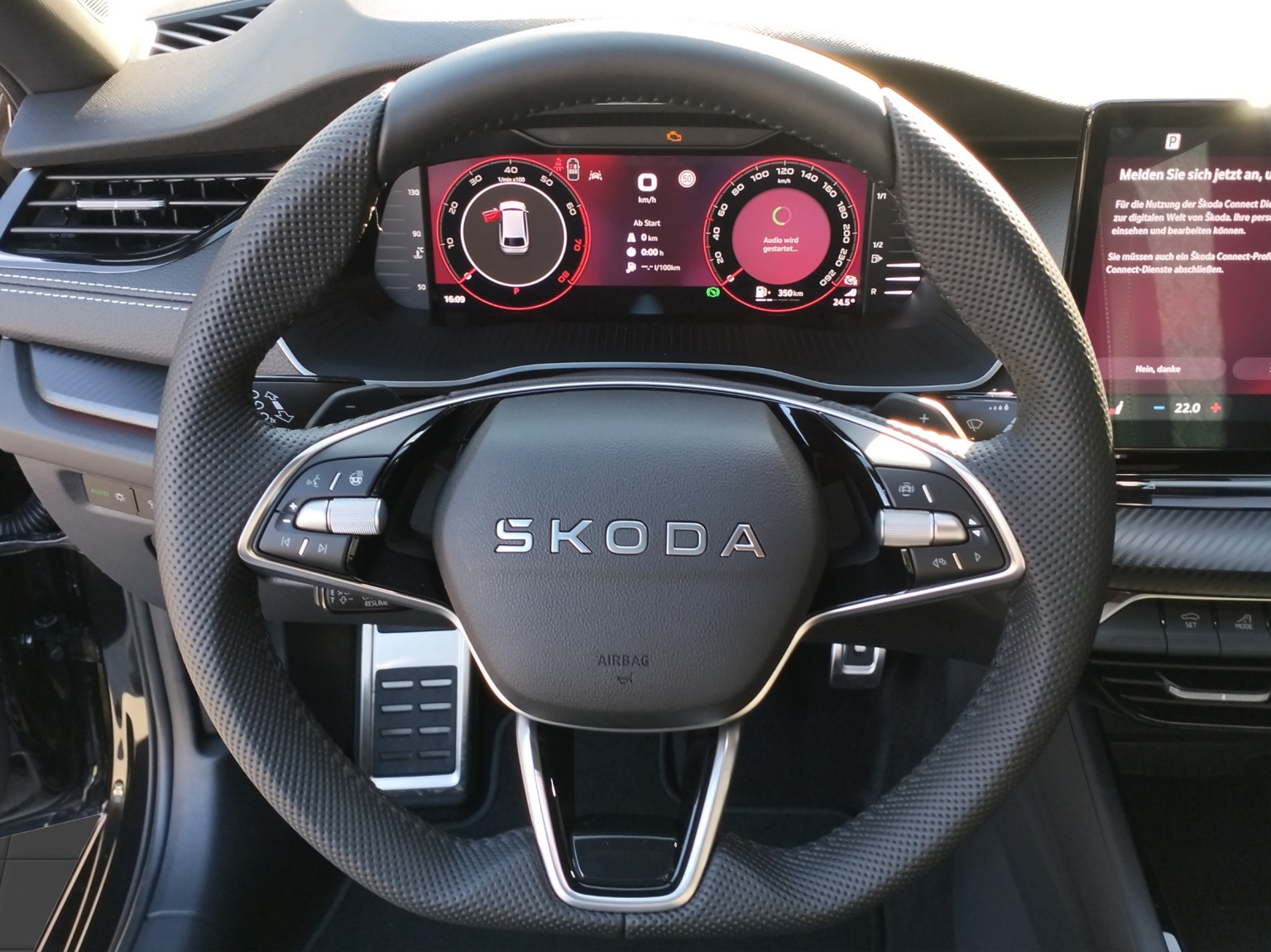 SKODA Octavia Combi 2.0 TSI DSG Dynamic 4x4
