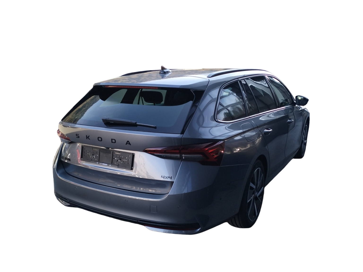 SKODA Octavia Combi 2.0 TSI DSG Dynamic 4x4