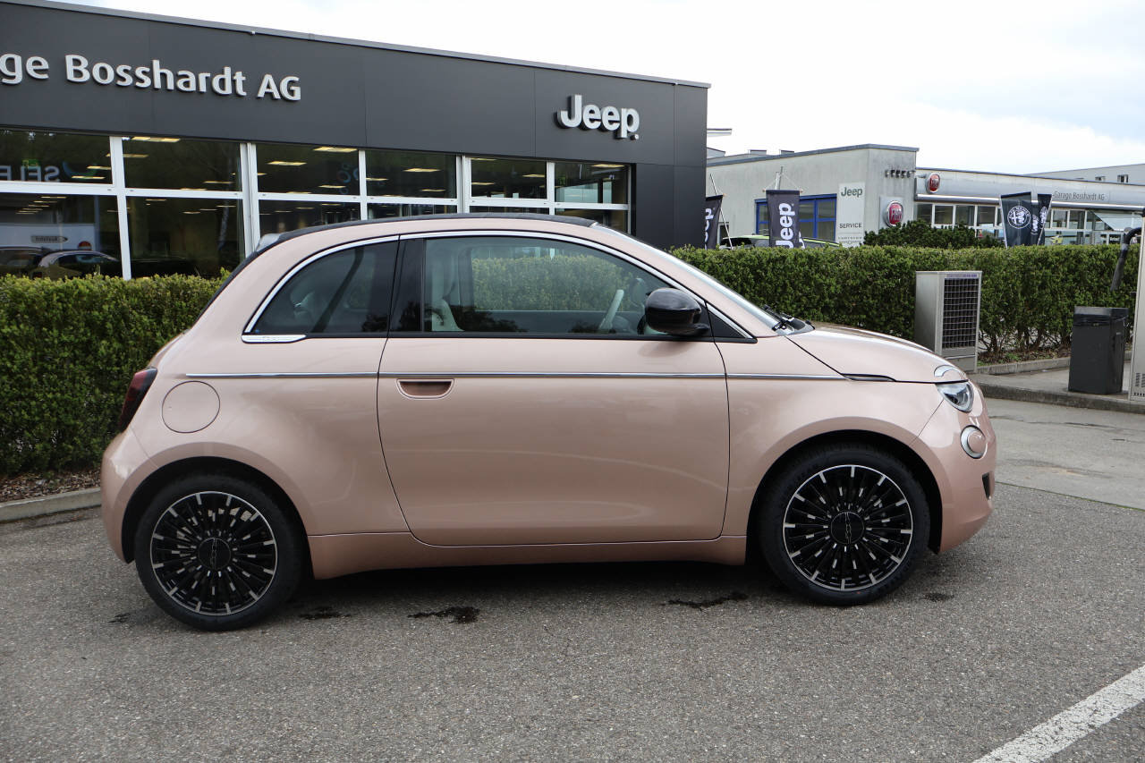 FIAT 500 Cabrio 1.0 Hybrid La Prima
