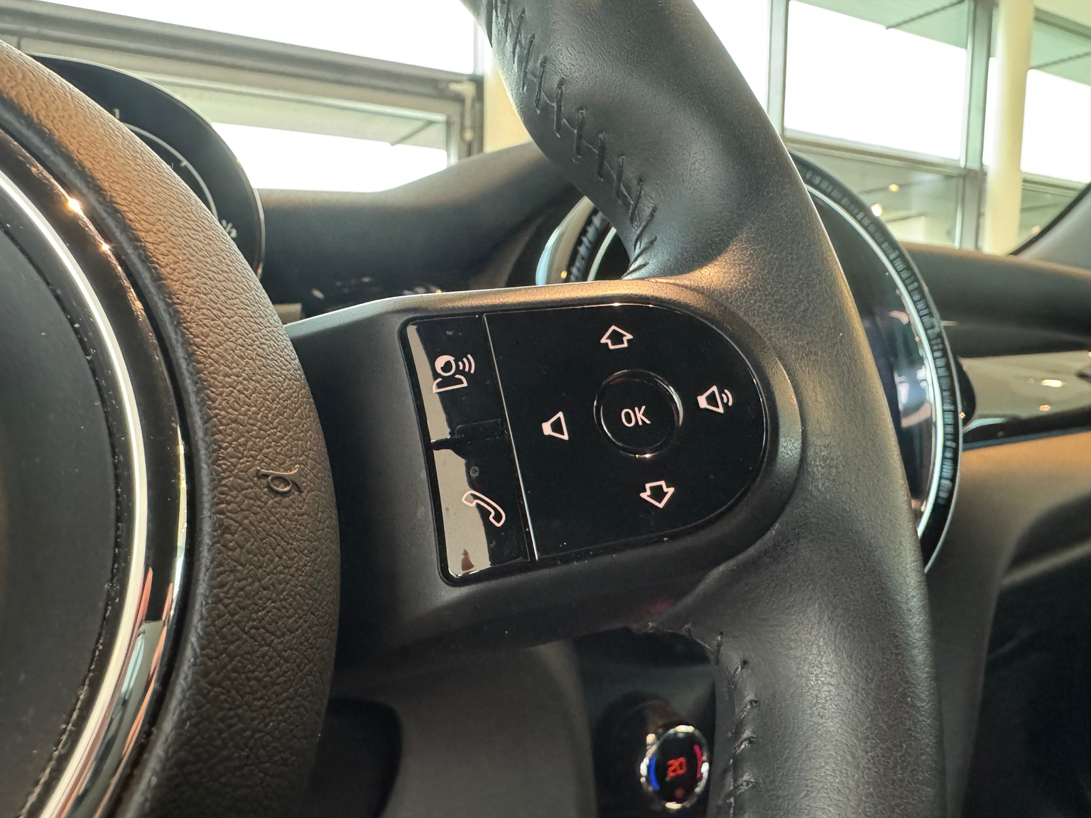 MINI Cooper Multitone EdDKG