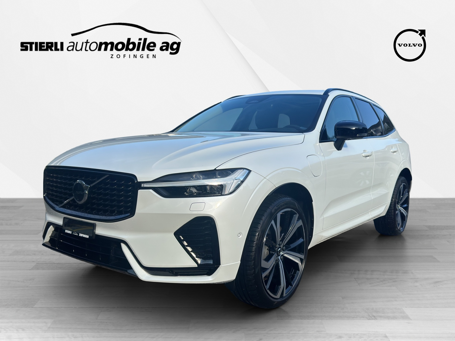 VOLVO XC60 2.0 T6 TE Ultra Dark eAWD
