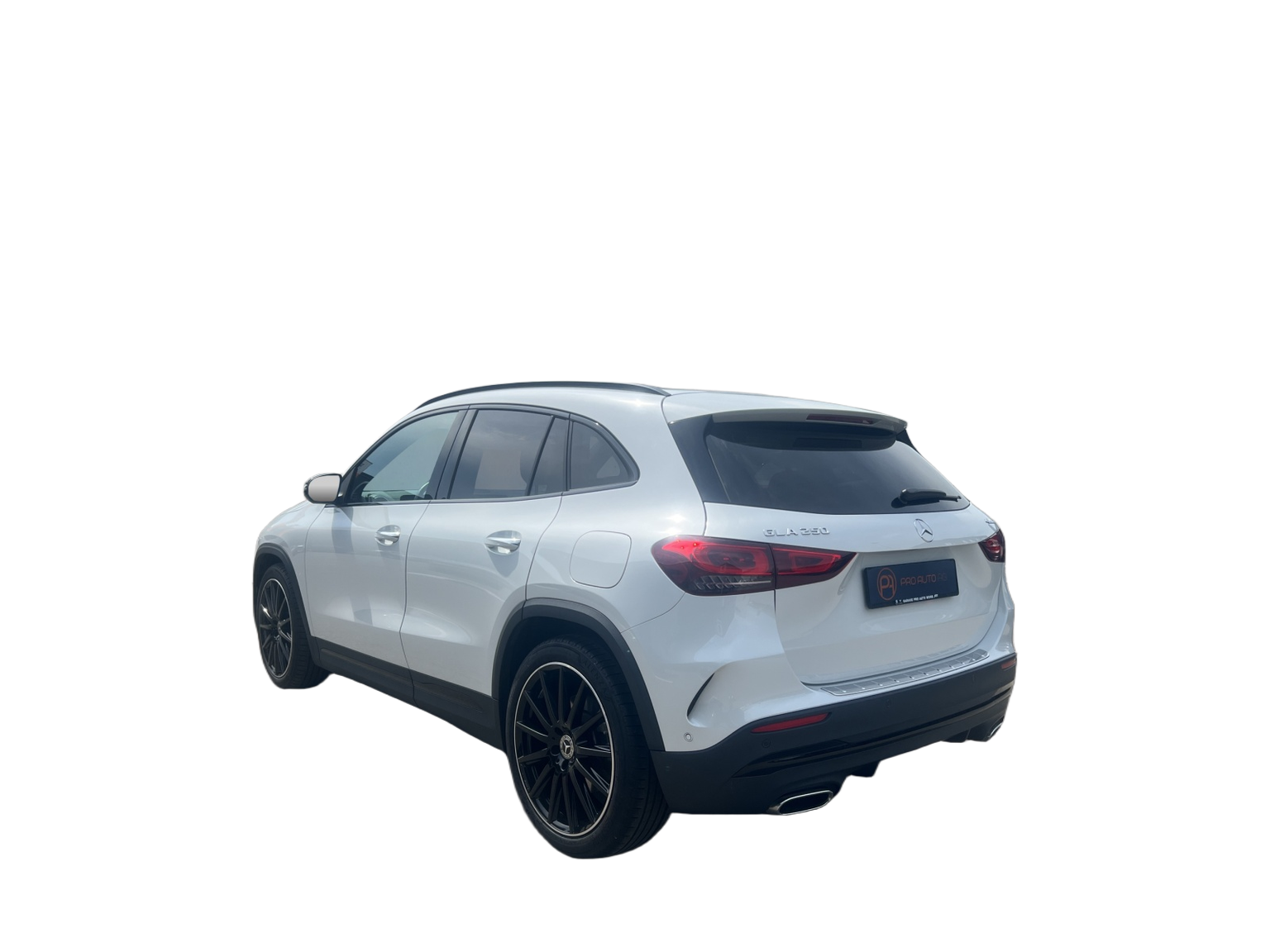 MERCEDES-BENZ GLA 250 4Matic AMG Line 8G-DCT