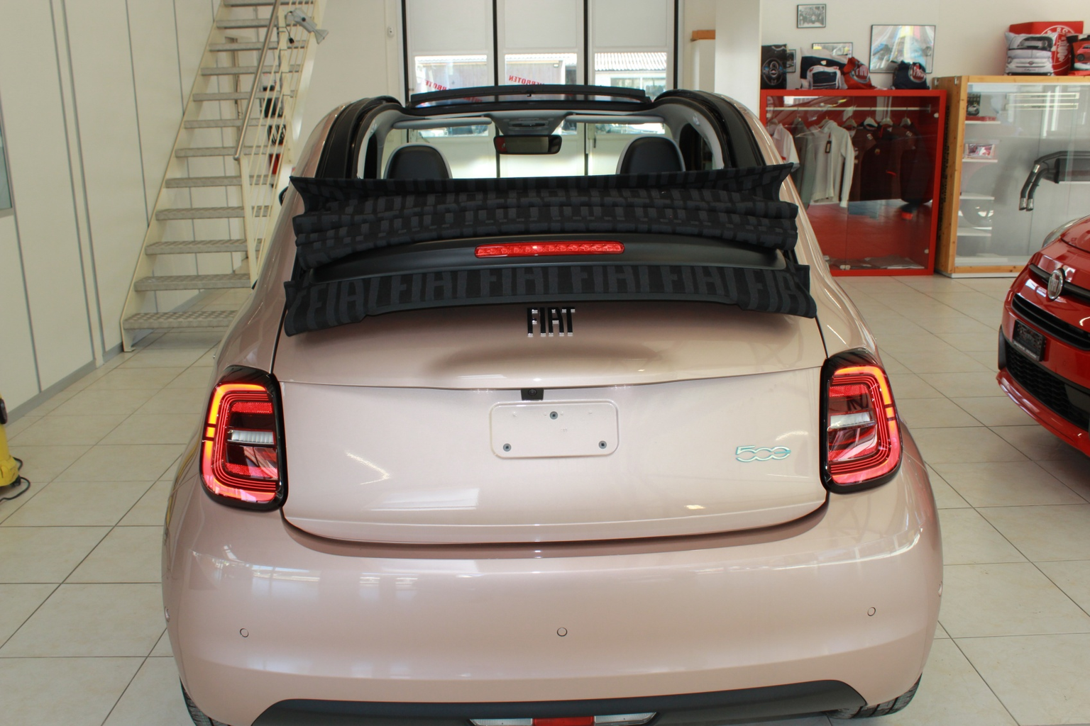 FIAT 500 C electric 87 kW La Prima