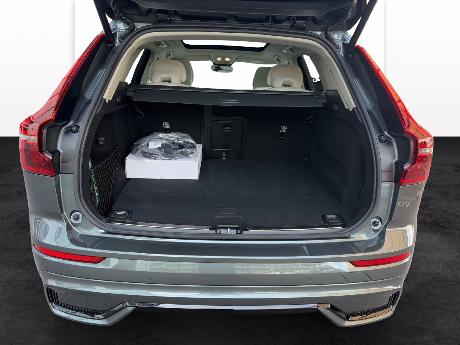 VOLVO XC60 2.0 T6 TE Ultra Dark eAWD