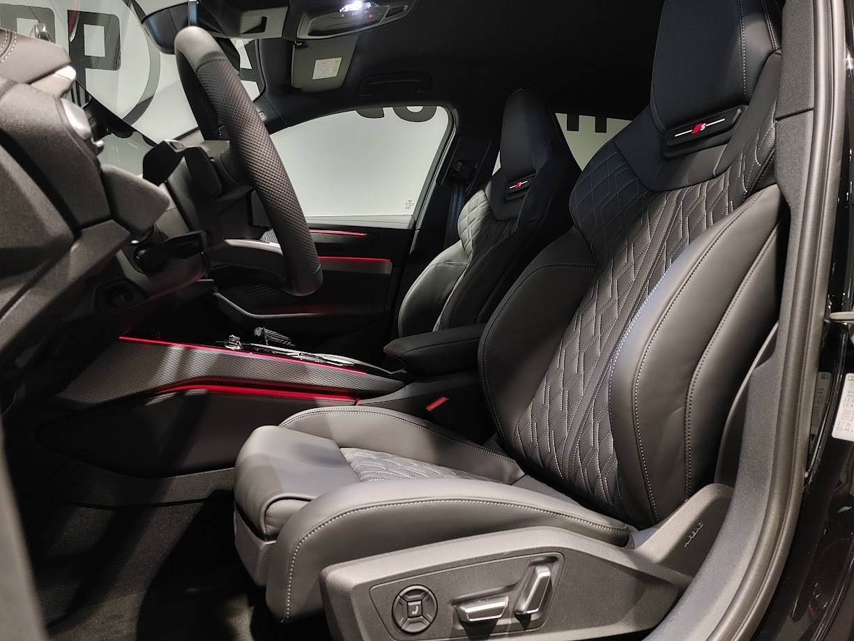 AUDI A6 Avant e-hybrid quattro 270 kW S tronic