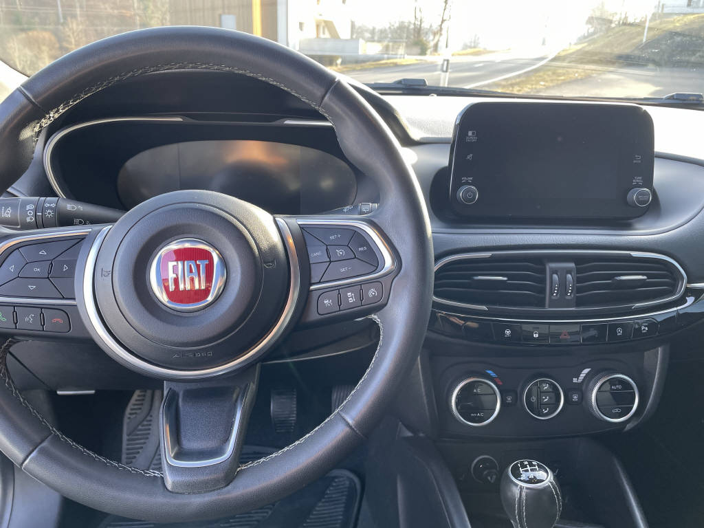 FIAT Tipo 1.0 T3 Cross