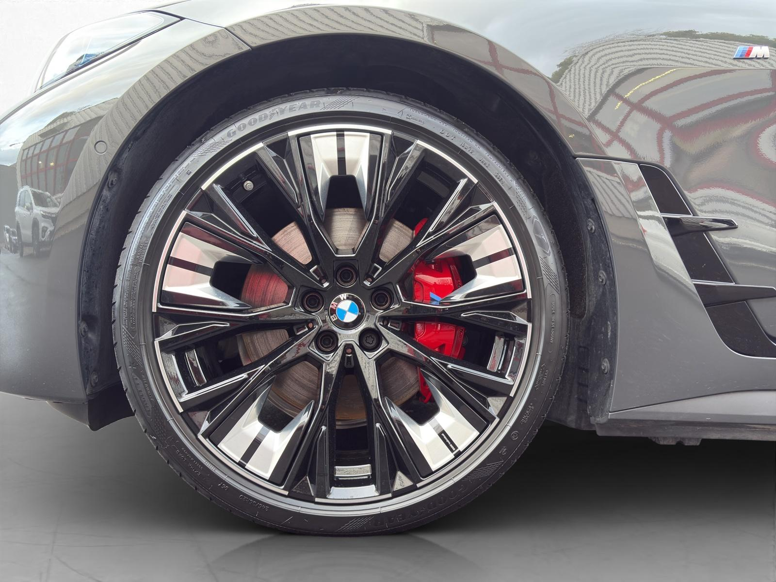 BMW i4 M50