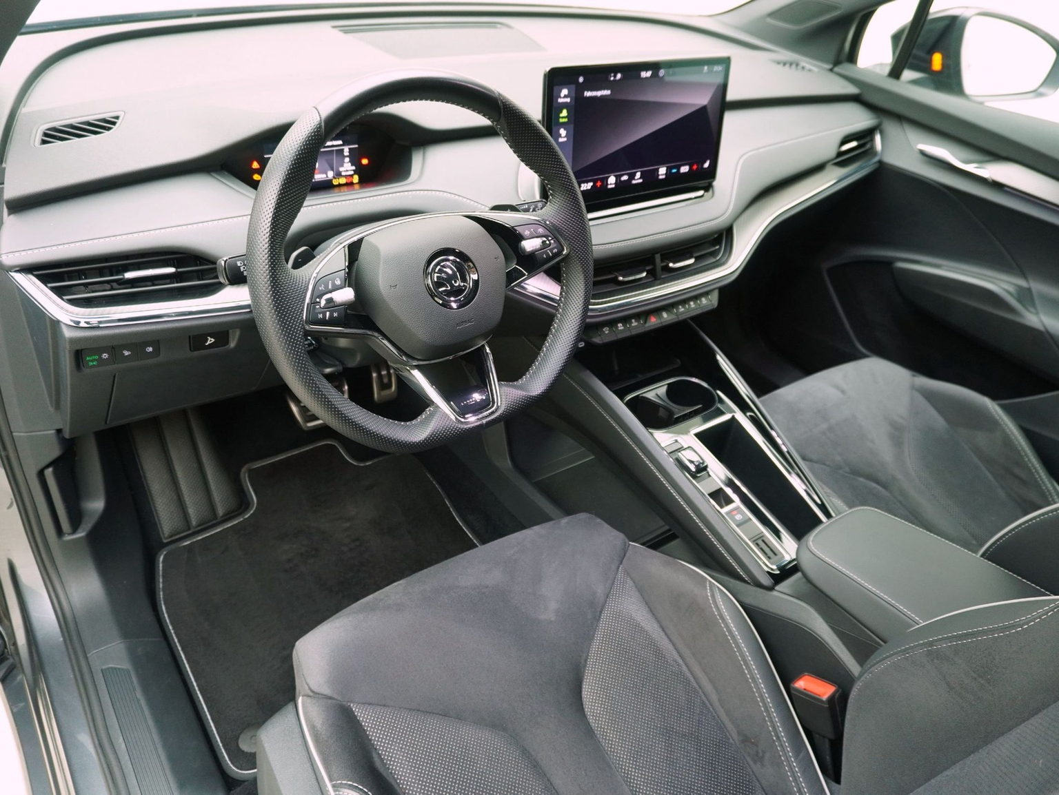 SKODA Enyaq iV 80x Sport Line
