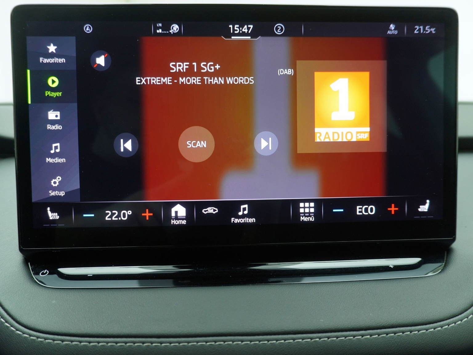 SKODA Enyaq iV 80x Sport Line