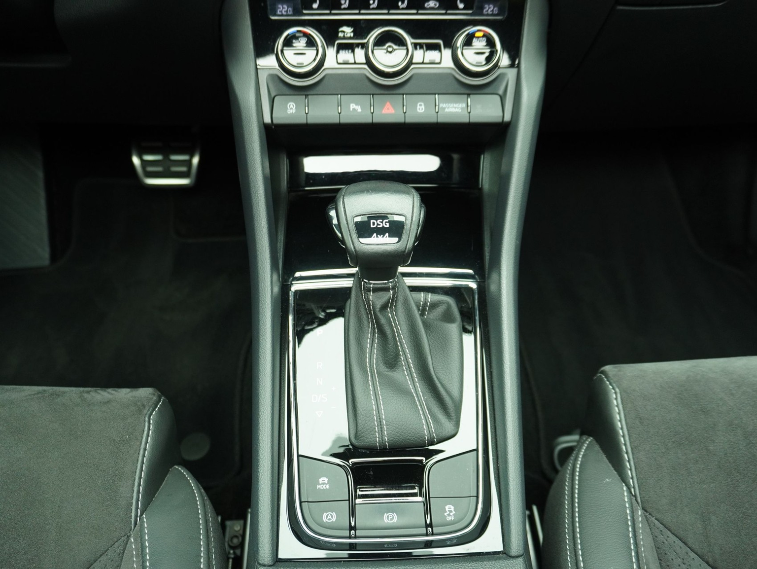 SKODA Kodiaq 2.0 TSI DSG Sport Line