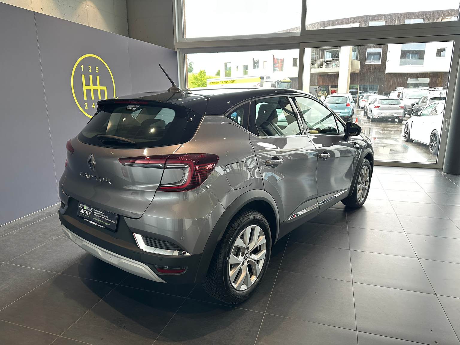 RENAULT Captur 1.3 TCe EDC Intens EDC
