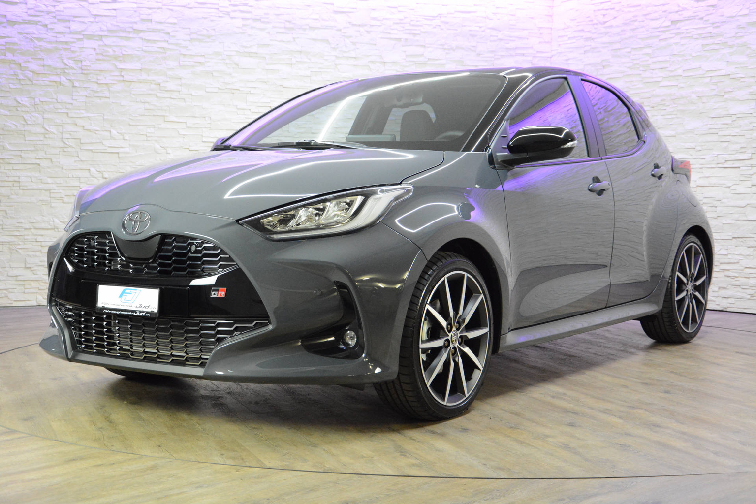 Toyota Yaris im Auto Abo von CARIFY - Bild 1