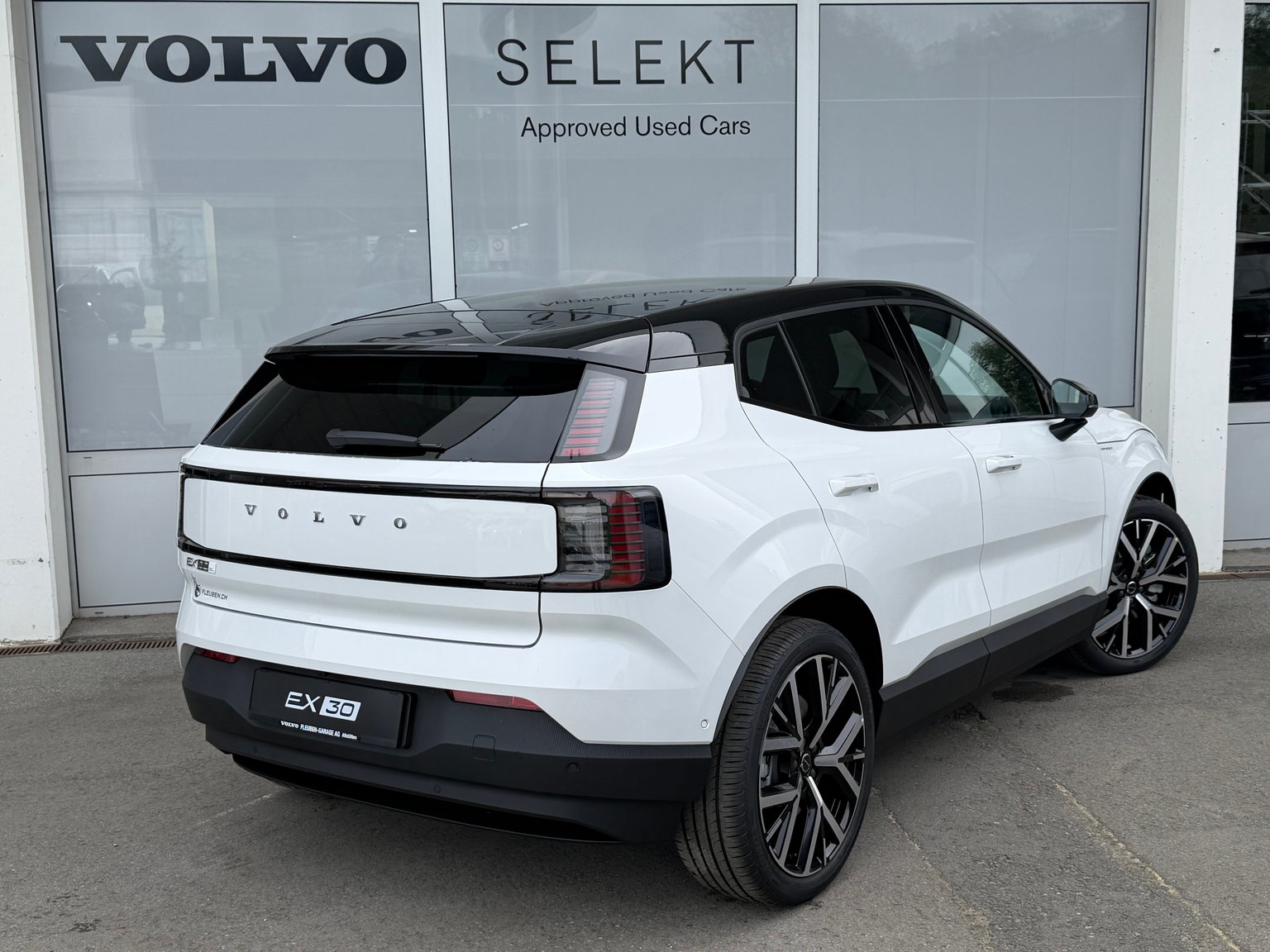 Auto Abo Foto Nummer 2 von 24