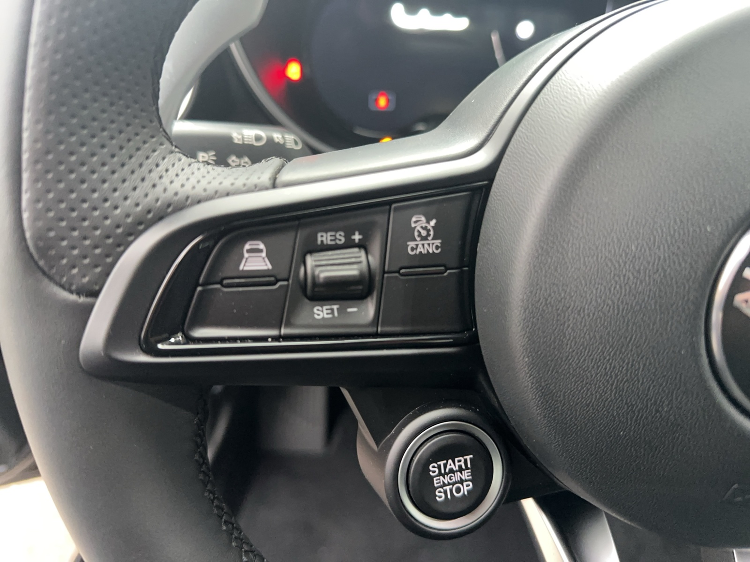 ALFA ROMEO Giulia 2.0 Q4 Sprint Edition