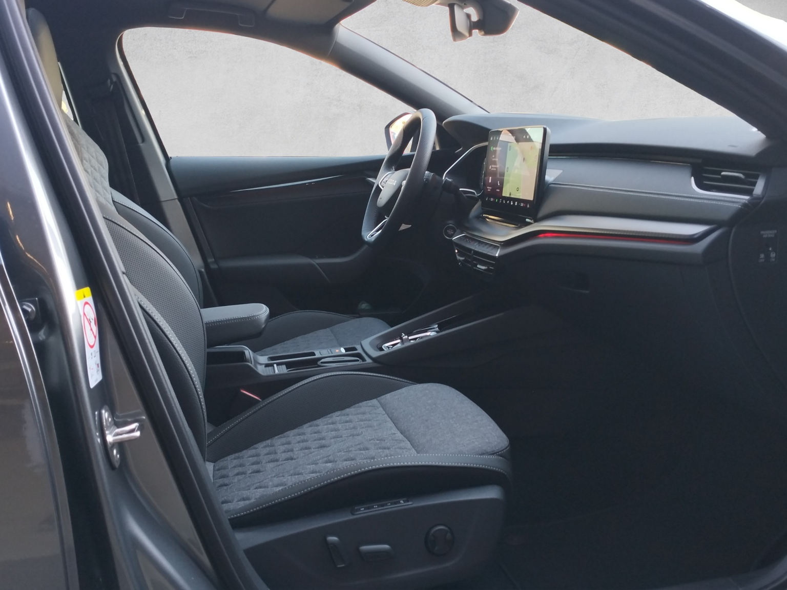 SKODA Octavia Combi 2.0 TSI DSG Dynamic 4x4